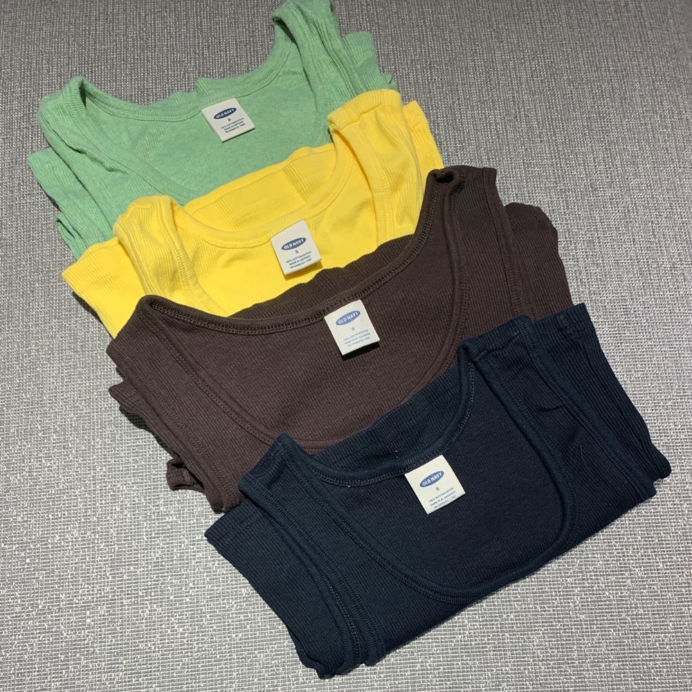 4 Old Navy Tank Tops